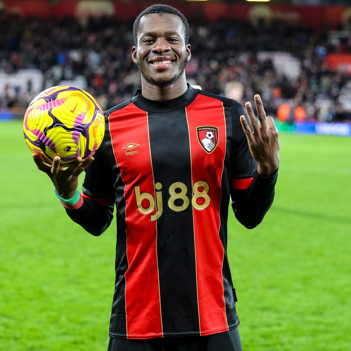 Premier League Bets: Picks, Odds & Predictions for Bournemouth vs. Wolverhampton