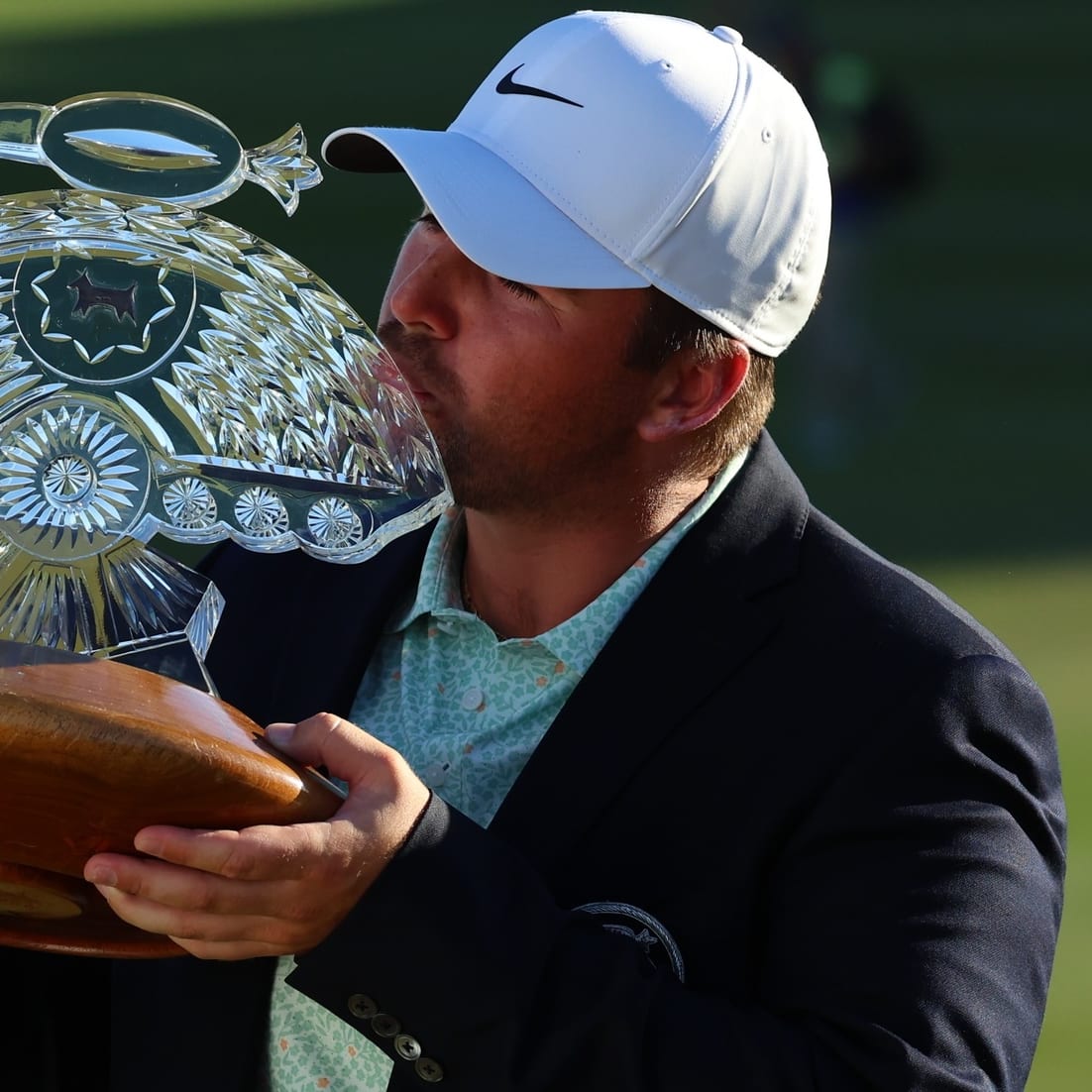 Weekly Fantasy Golf Recap: Gotterup, Up and Away