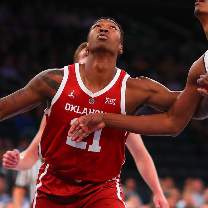 DFS College Basketball: Saturday Preview