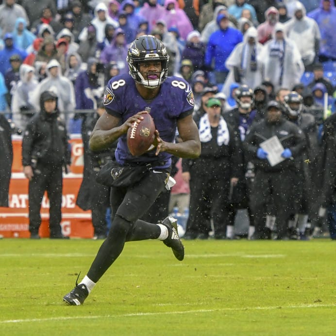 DFS Football 101: How to Play on DraftKings