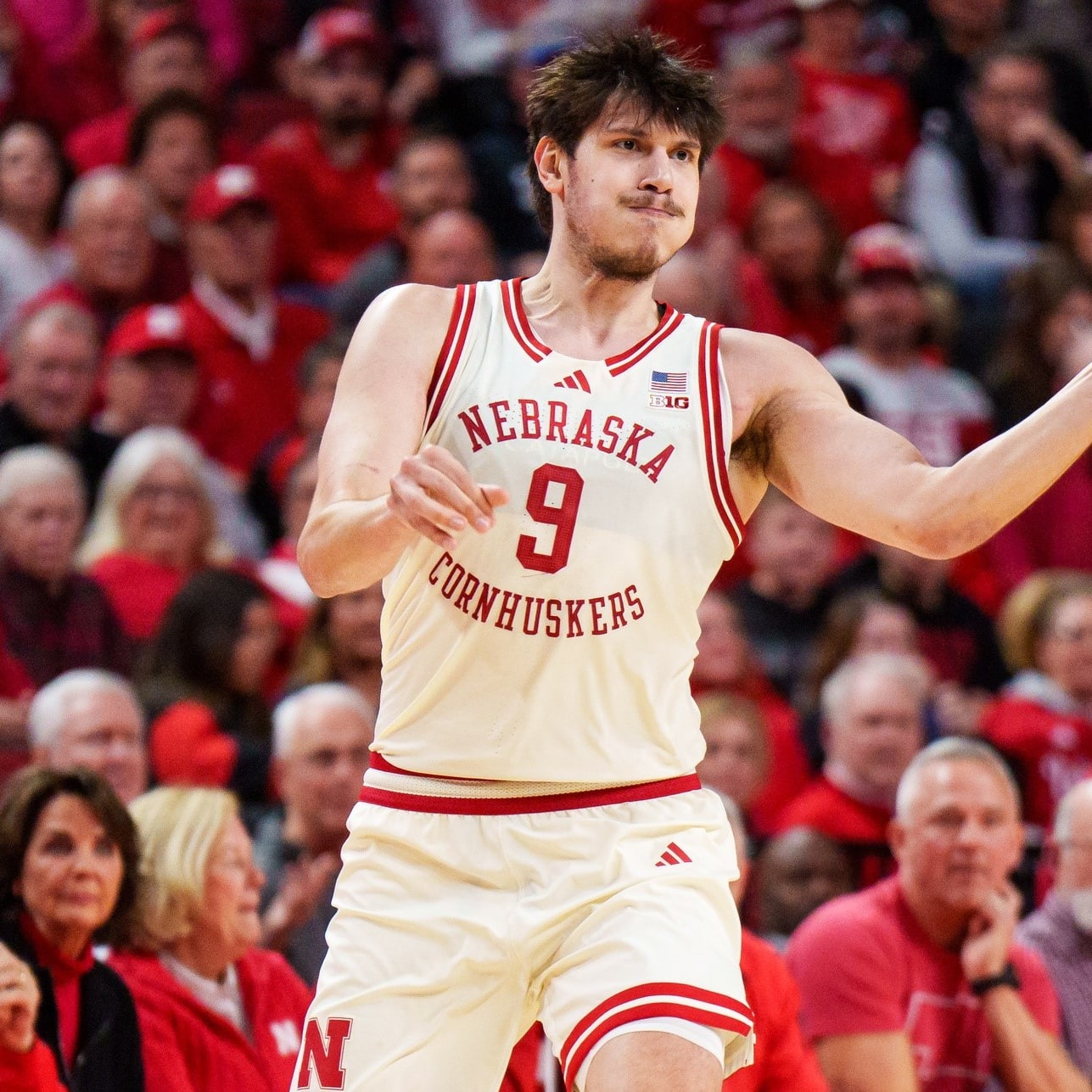 College Basketball DFS: Saturday, January 24 Picks & Predictions