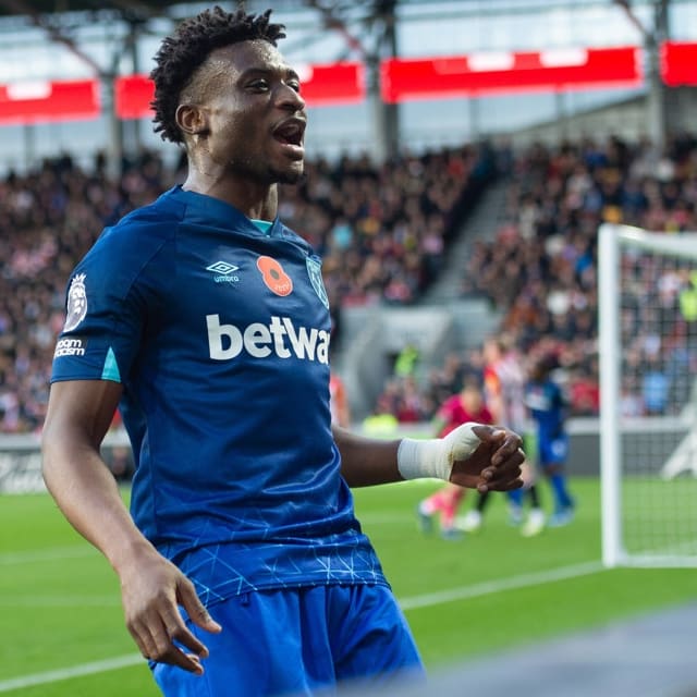 DraftKings DFS EPL Rankings & Projections for Tuesday, Wednesday, Thursday, Feb. 25, 26, 27