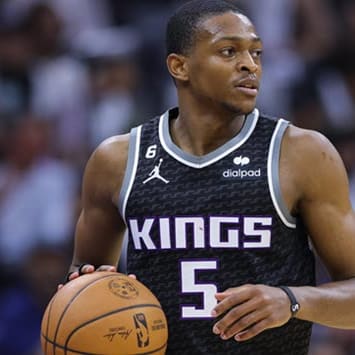 NBA DFS Picks: Yahoo Plays and Strategy for Tuesday, November 28