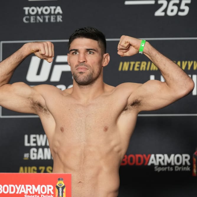 Drake's Takes: DFS Picks for UFC Vegas 59 Santos vs. Hill