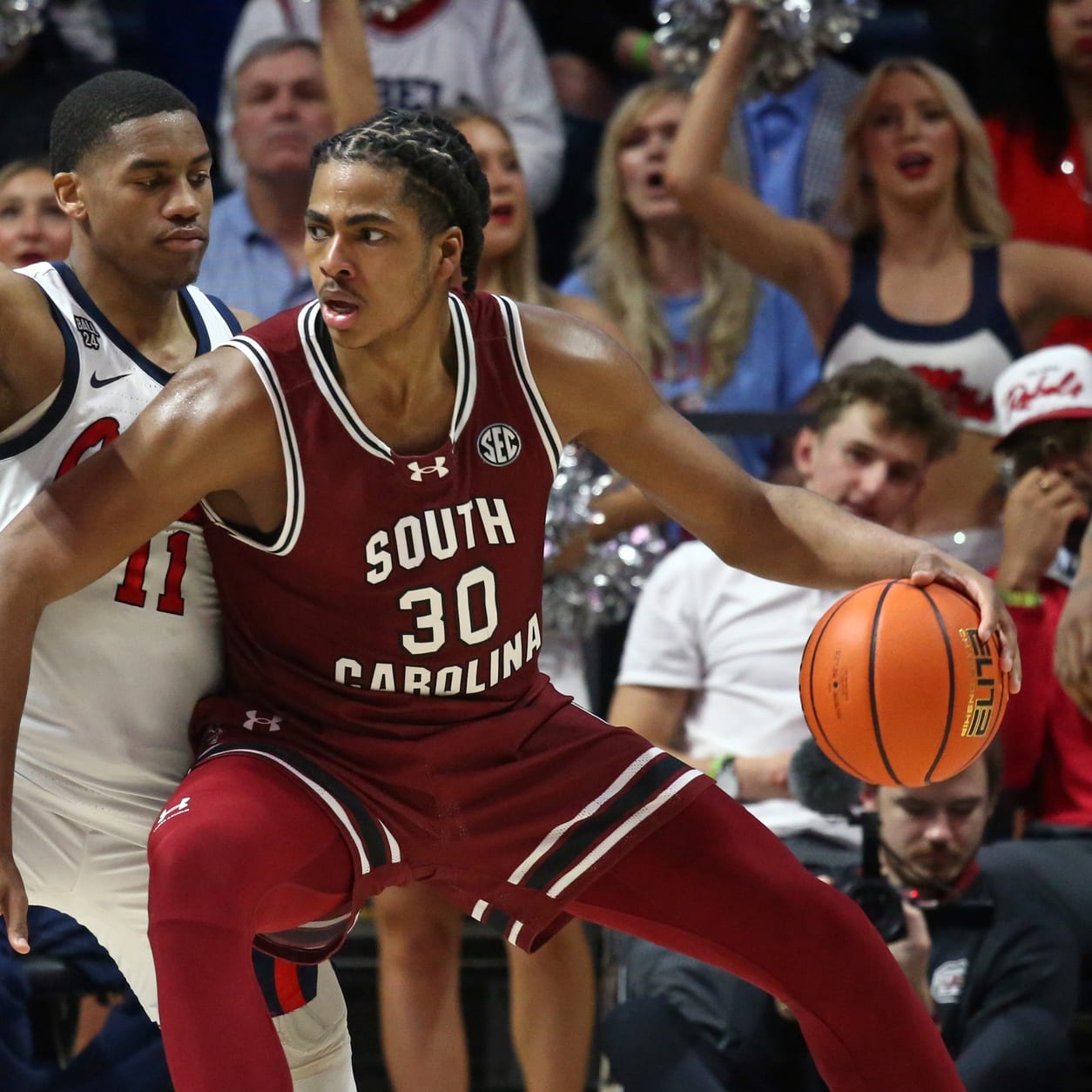 DFS College Basketball: PrizePicks Selections for Tuesday, Nov. 12th