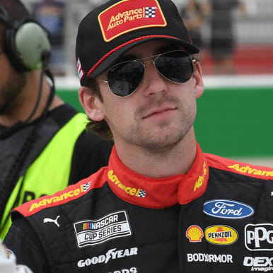 DFS NASCAR: YellaWood 500