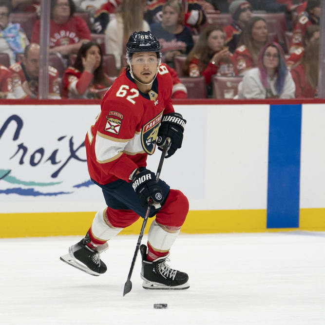 NHL DFS Hockey: Yahoo Plays and Strategies for Thursday, March 30