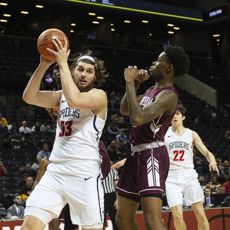 DFS College Basketball: Wednesday Preview (Early)