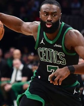 NBA DFS Picks: DraftKings Plays and Strategy for Thursday, December 11