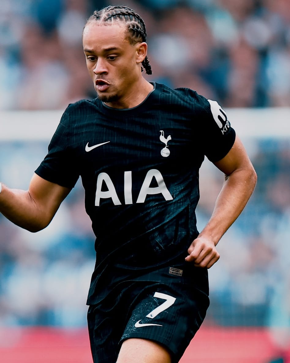 DraftKings DFS EPL Strategies & Projections for Saturday, April 25