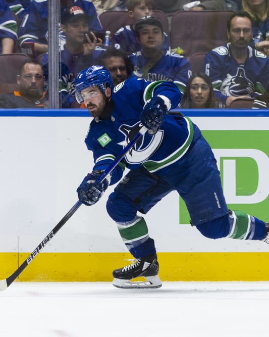 NHL DFS: DraftKings Plays and Strategy for Sunday, November 16