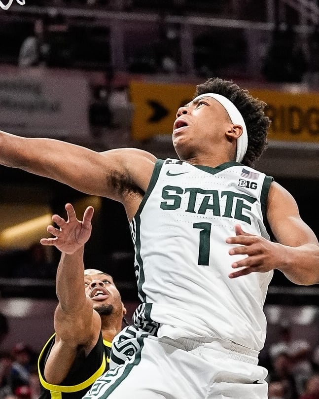 College Basketball Pick'em Today: PrizePicks Plays for Saturday, November 8