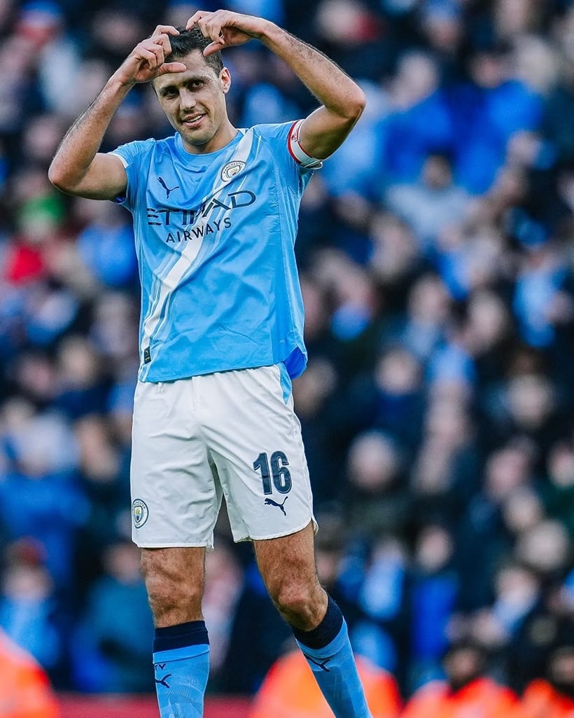 DraftKings DFS EPL Strategies & Projections for Saturday, Jan. 24