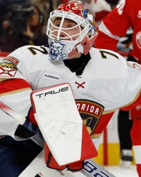 NHL DFS Picks: DraftKings Top Plays and Strategy for Monday, November 17