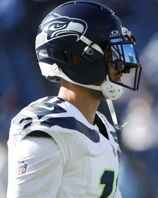 NFL Pick'Em Today: PrizePicks Plays for Week 16 - Thursday Night Football