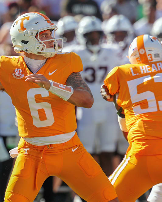 College Football DFS: DraftKings and FanDuel Picks and Predictions for Saturday Night
