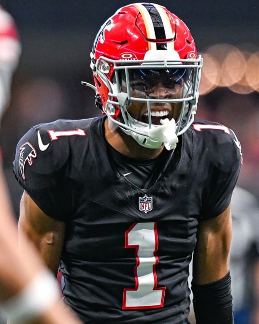 NFL Pick'Em Today: PrizePicks Plays for Week 15 - Thursday Night Football