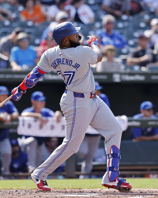 DFS MLB: DraftKings Plays and Strategies for Saturday, November 1