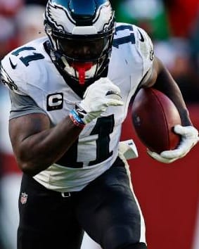 DFS Sunday Night Football Breakdown: Eagles vs. Lions