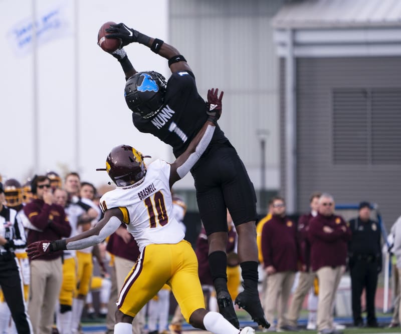 College Football DFS: Weekday Slate MACtion