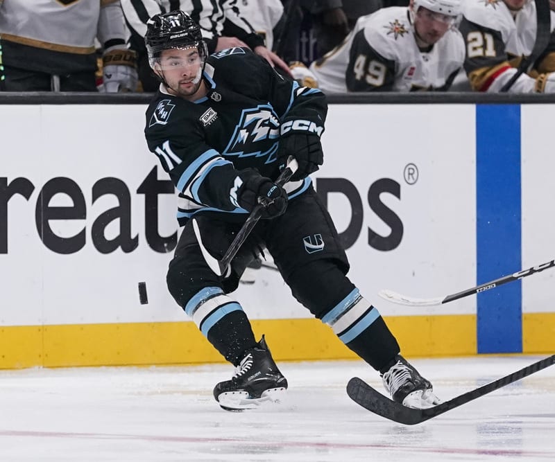 NHL DFS Picks: DraftKings Top Plays and Strategy for Monday, April 27