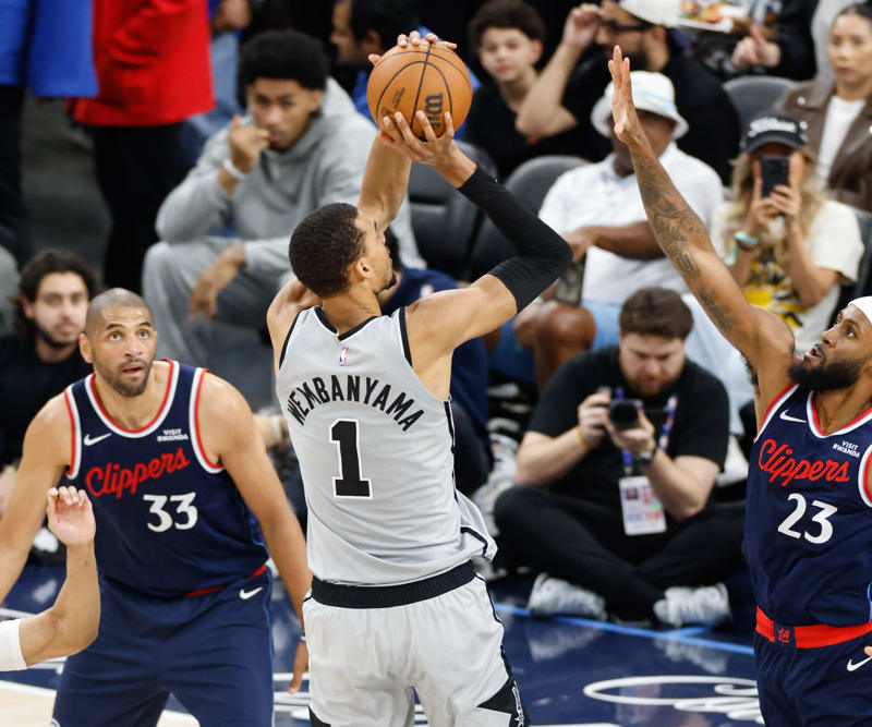 NBA DFS Picks: FanDuel Top Plays and Strategy for Thursday, April 2