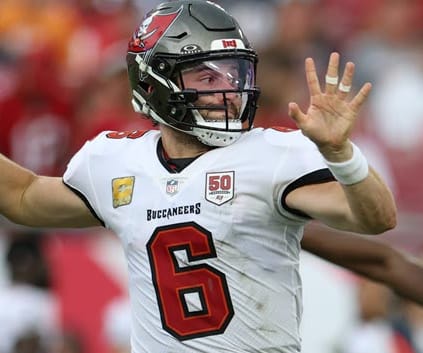 Fantasy Football Sits for Week 12: Downgrades & Streaming Options