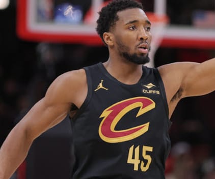 NBA DFS Picks: DraftKings Plays and Strategy for Sunday, May 4