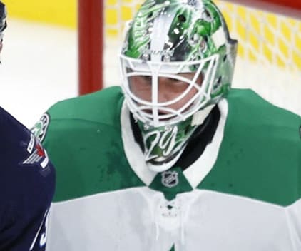 NHL DFS: DraftKings Plays and Strategy for Saturday, November 22