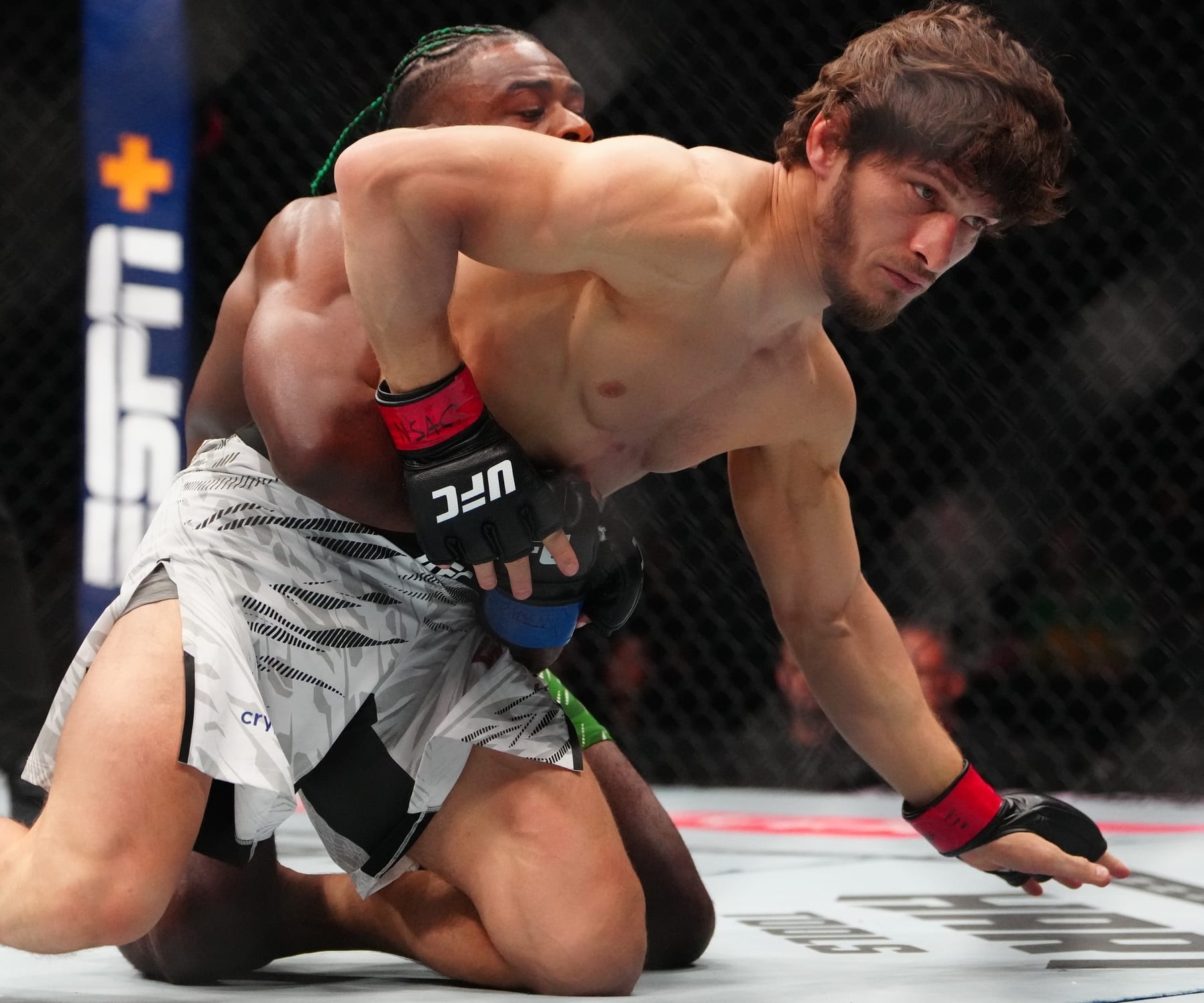 DraftKings UFC Picks: UFC London DFS Preview