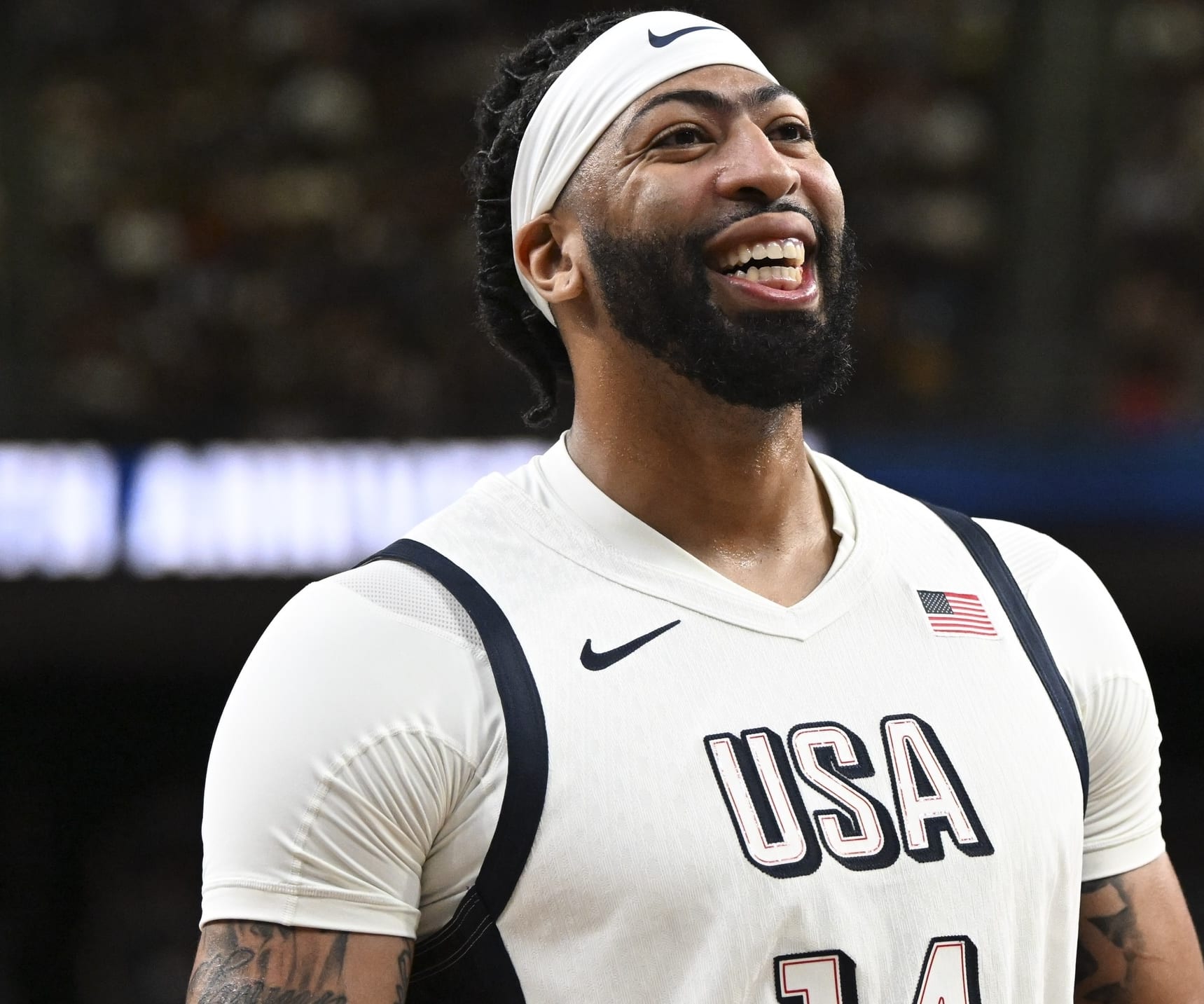 Recap of Last Week in Fantasy Basketball: Blockbuster Trades, Injuries and Notable Performances