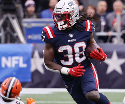 Six Players Worth Reaching For in Fantasy Football Drafts (Video)