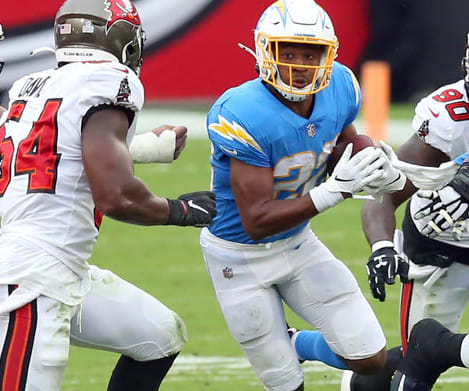 Exploiting the Matchups: Week 9 Start/Sit