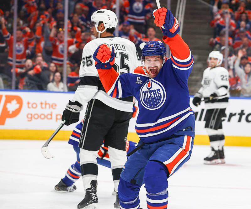 NHL Game 4 Best Bets: Expert Picks Stars vs Oilers Analysis