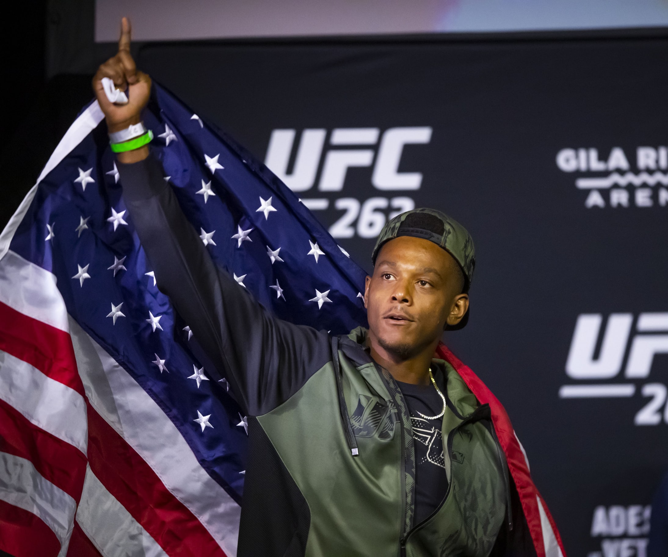 MMA Best Bets: Cole's Picks, Odds, and Predictions for UFC 283