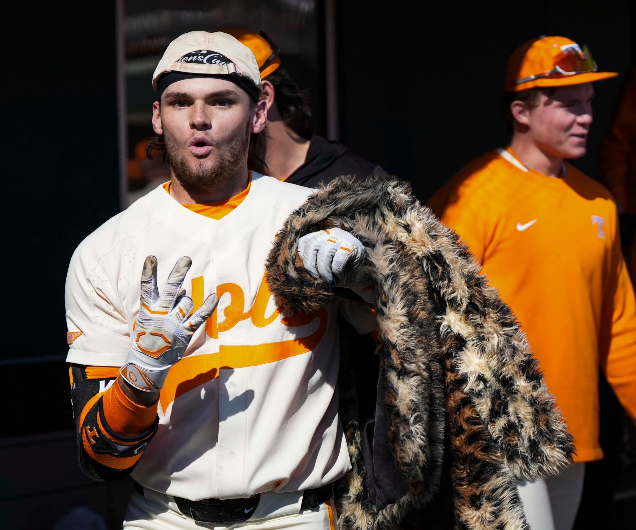 College Baseball Betting Trends: College World Series & Golden Spikes