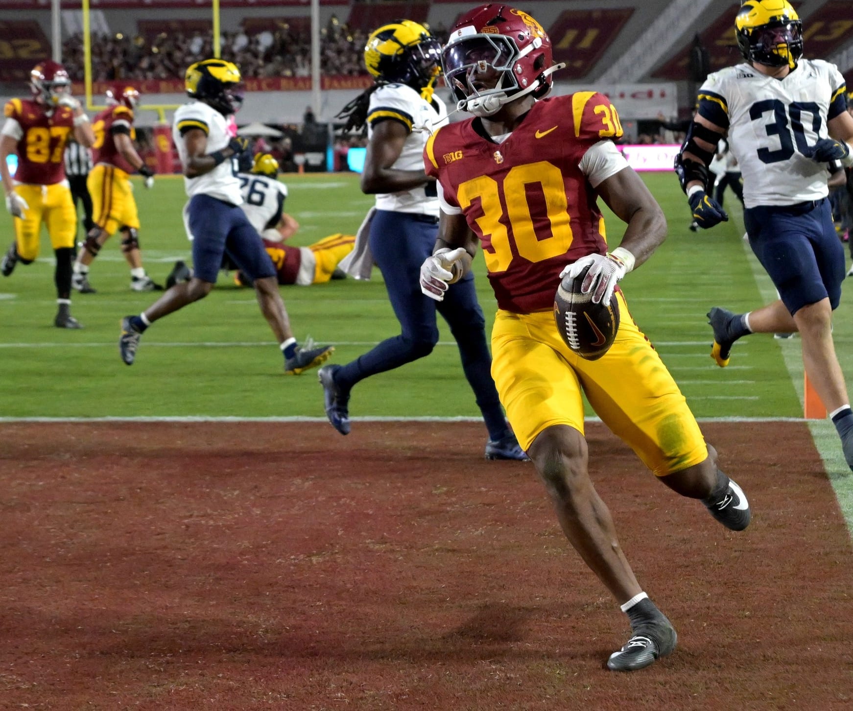 College Football: Week 7 Freshman Standout Performers