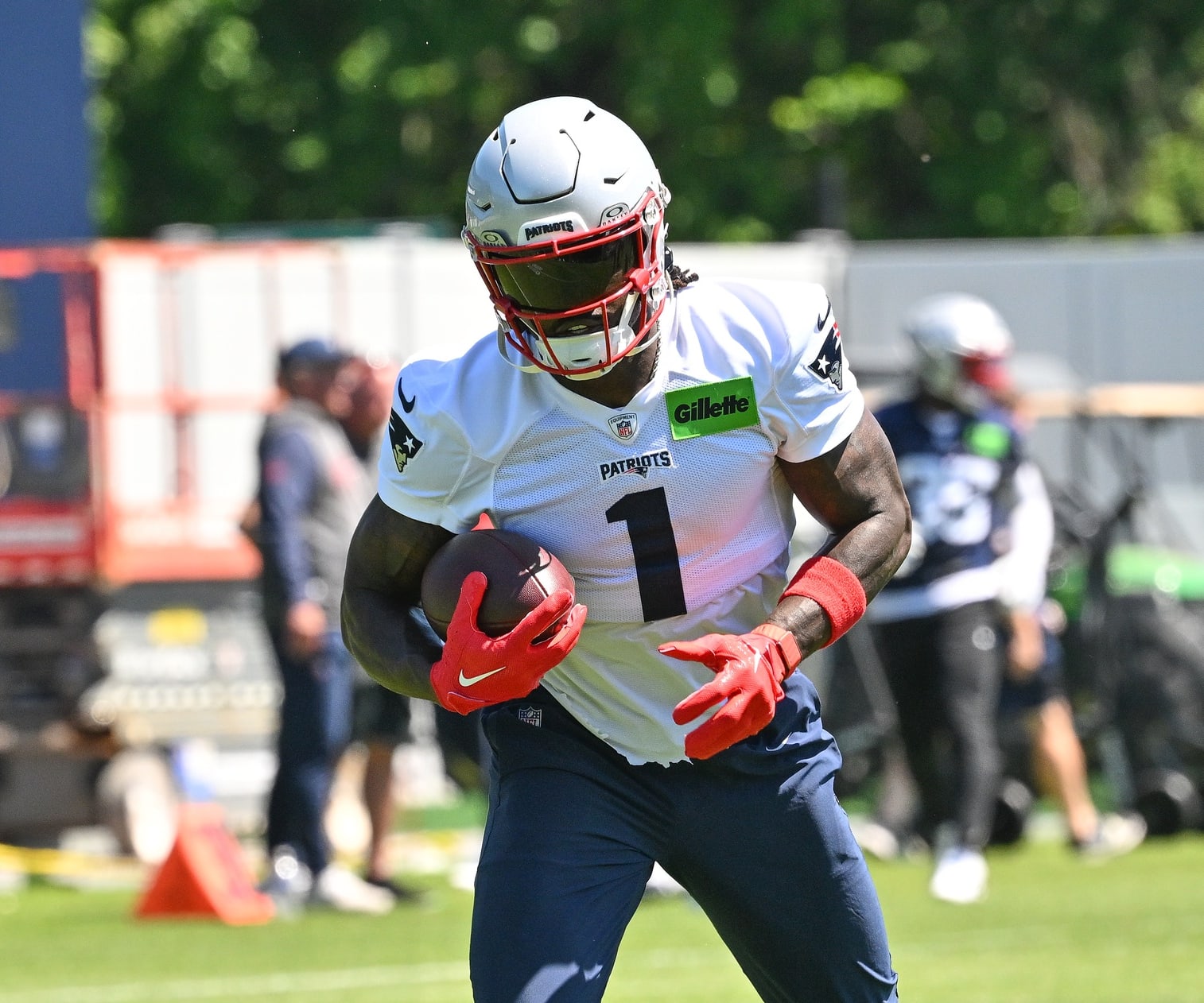 NFL Survivor Pool Picks 2026: Grid, Odds & Strategy