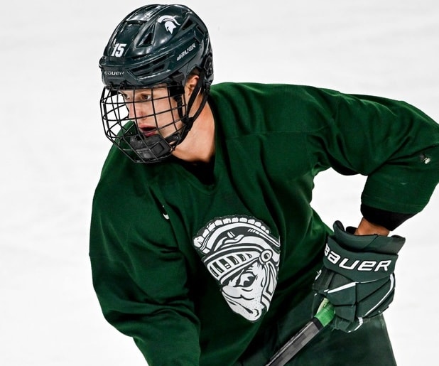 Top NCAA College Hockey Players to Watch