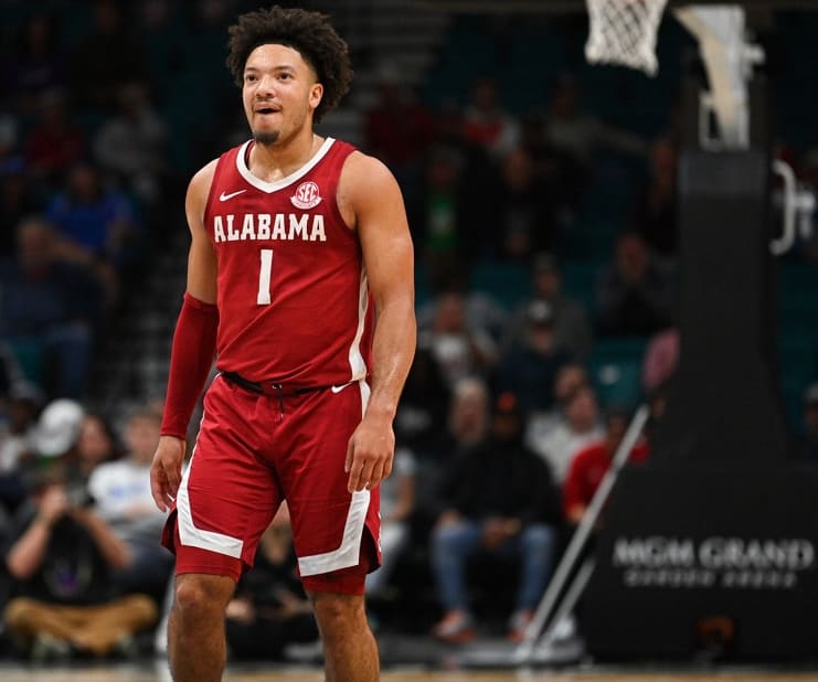 College Basketball DFS: Picks & Preview for the Thursday's NCAA Tournament Sweet 16