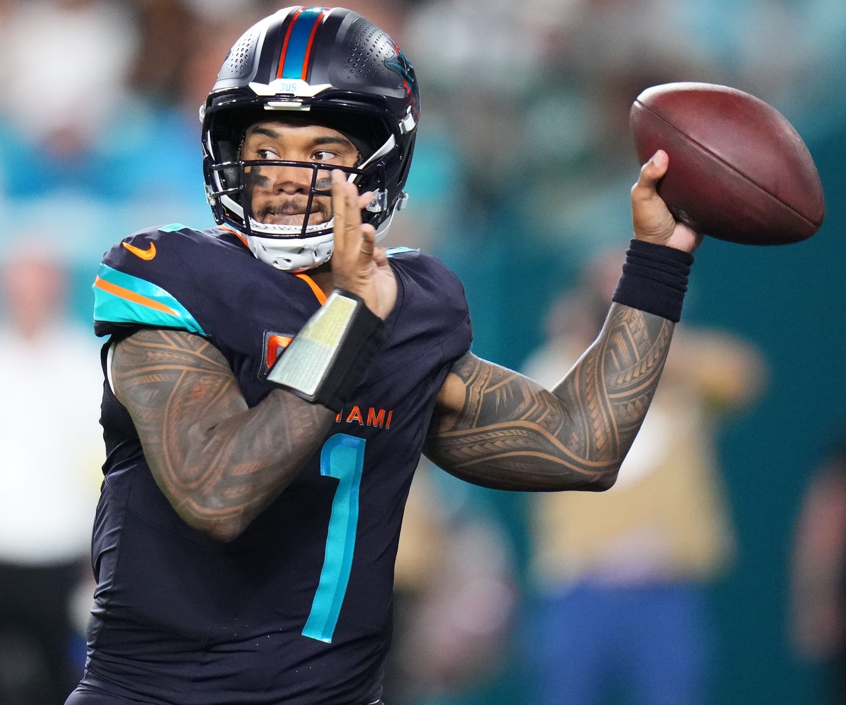 NFL Pick'Em Today: PrizePicks Plays for Week 15 - Monday Night Football