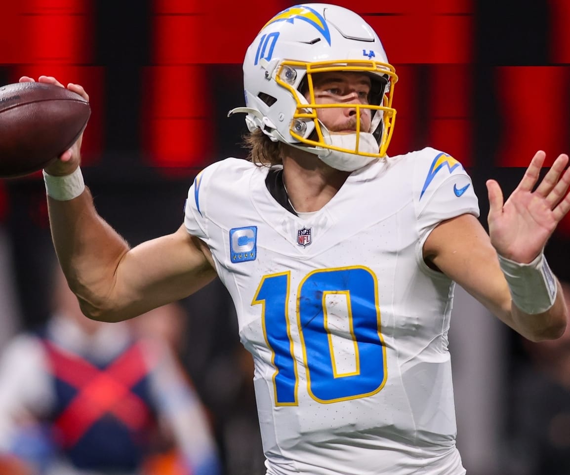 NFL Game Previews: Week 8 Matchups, Picks & Fantasy Tips