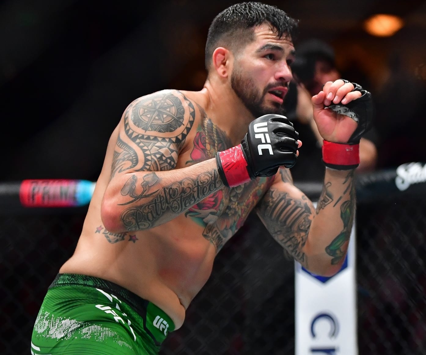 UFC Betting Picks Today: Picks, Odds & Predictions for UFC Houston