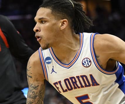 College Basketball DFS: Picks & Preview for the Saturday's NCAA Tournament Elite 8