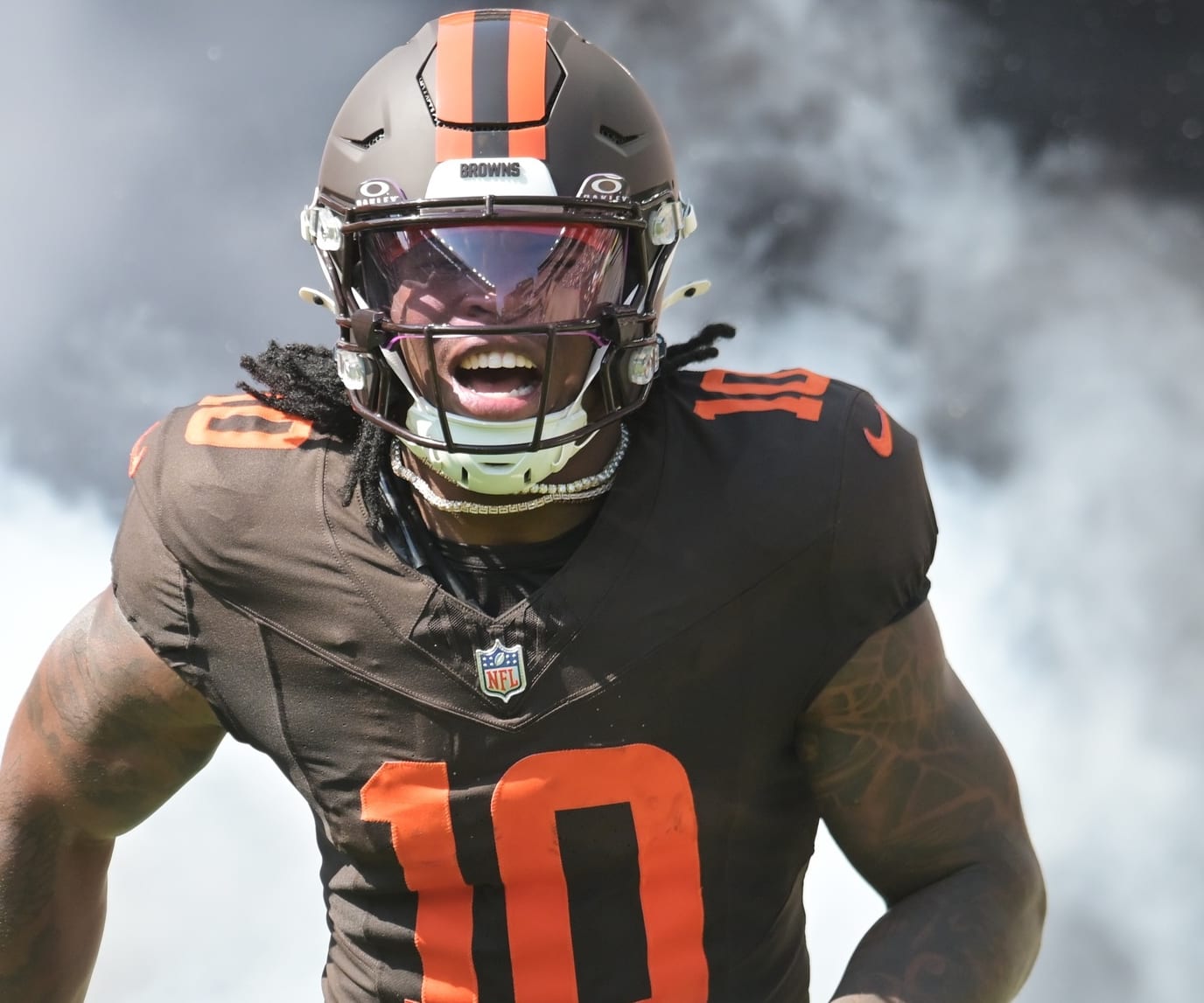 NFL Pick'Em Today: Best PrizePicks Plays for Week 16