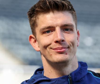 AJ on DraftKings: Best Bets for EPL Gameweek 32 (Video)