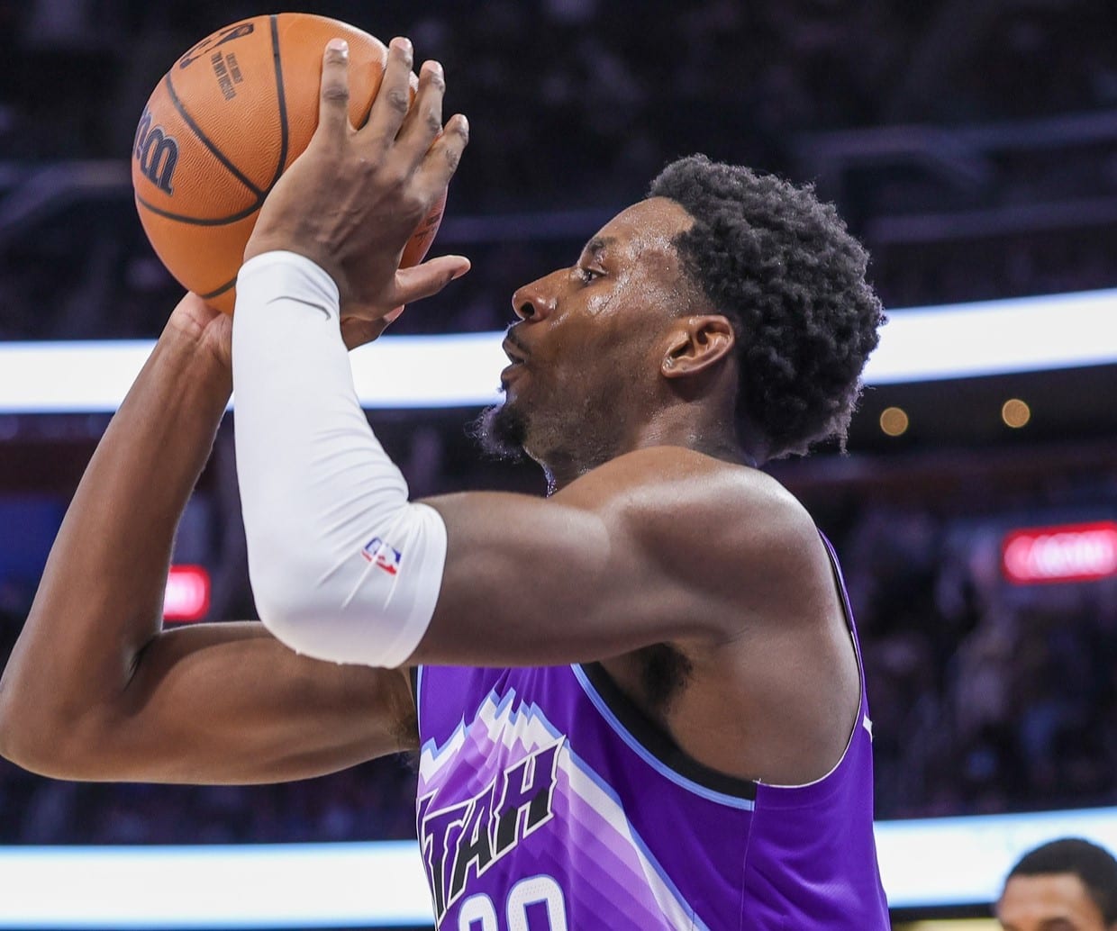 Fantasy Basketball Trade Tips: Top Buys & Sells After NBA Trade Deadline