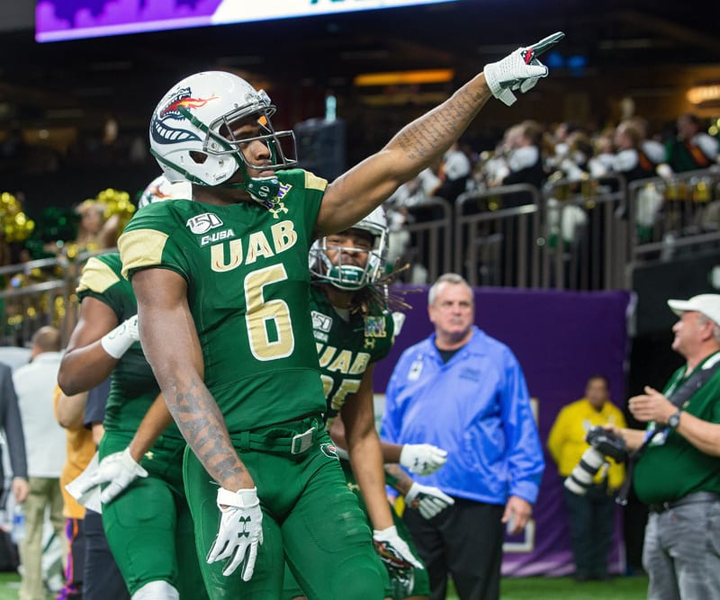 College Football DFS: Friday Slate Week 8