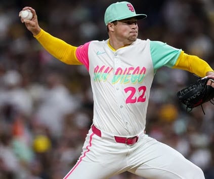 Closers in Draft-and-Hold Leagues