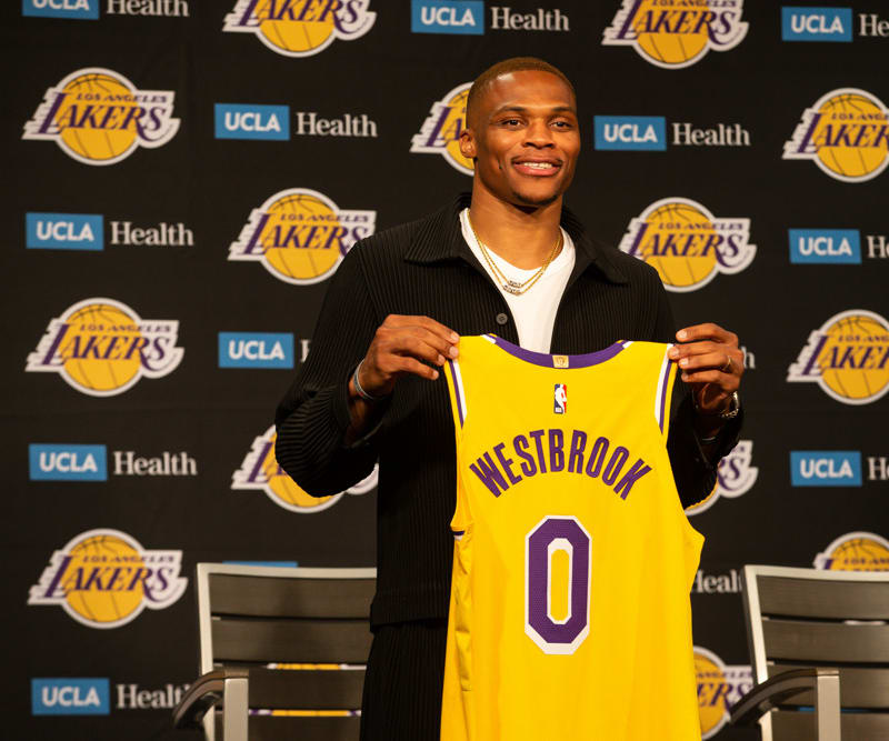 NBA Roundtable: Offseason Winners and Losers, New-Look Lakers, MIP Odds + More